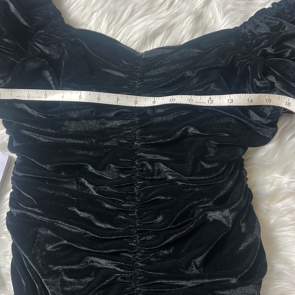 Hutch velvet ruched puff sleeve cocktail dress NWT - Picture 6 of 14